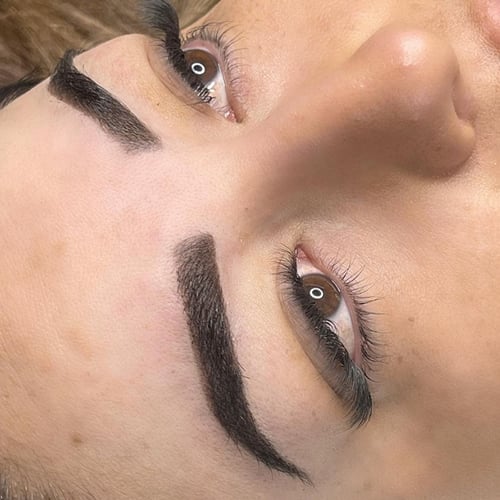 Brow styling
