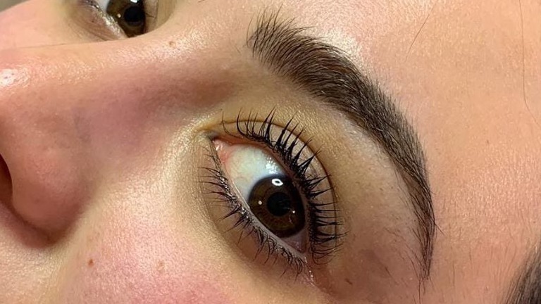 Andrea Brown teaching cosmetic brow tattoo training at Brownz Beauty & Ink in Western Sydney